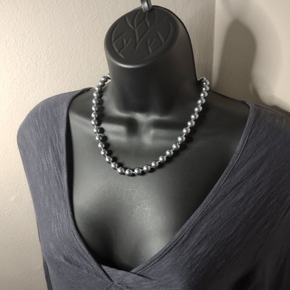 Metal Bead With Decorative Clasps Necklace And Bracelet Set - Picture 11 of 13